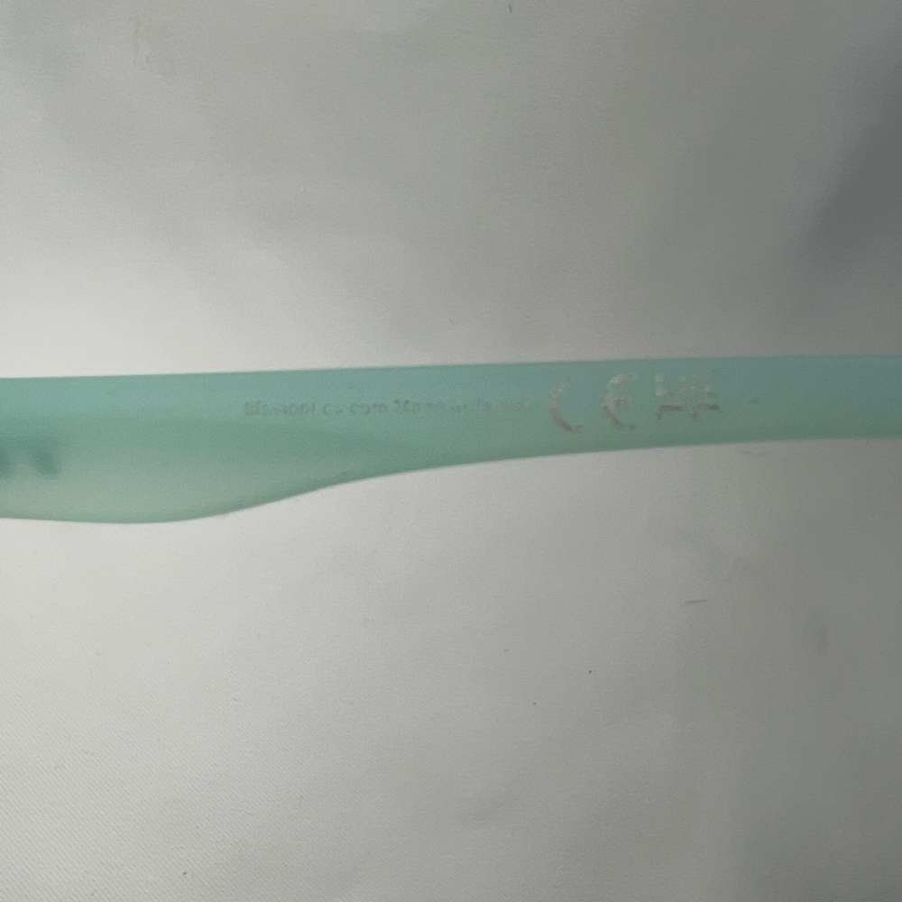 BOGO Tifosi Swank Pale Blue Sport Sunglasses - Picture 3 of 13
